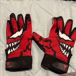 Red and Black Men's Gloves